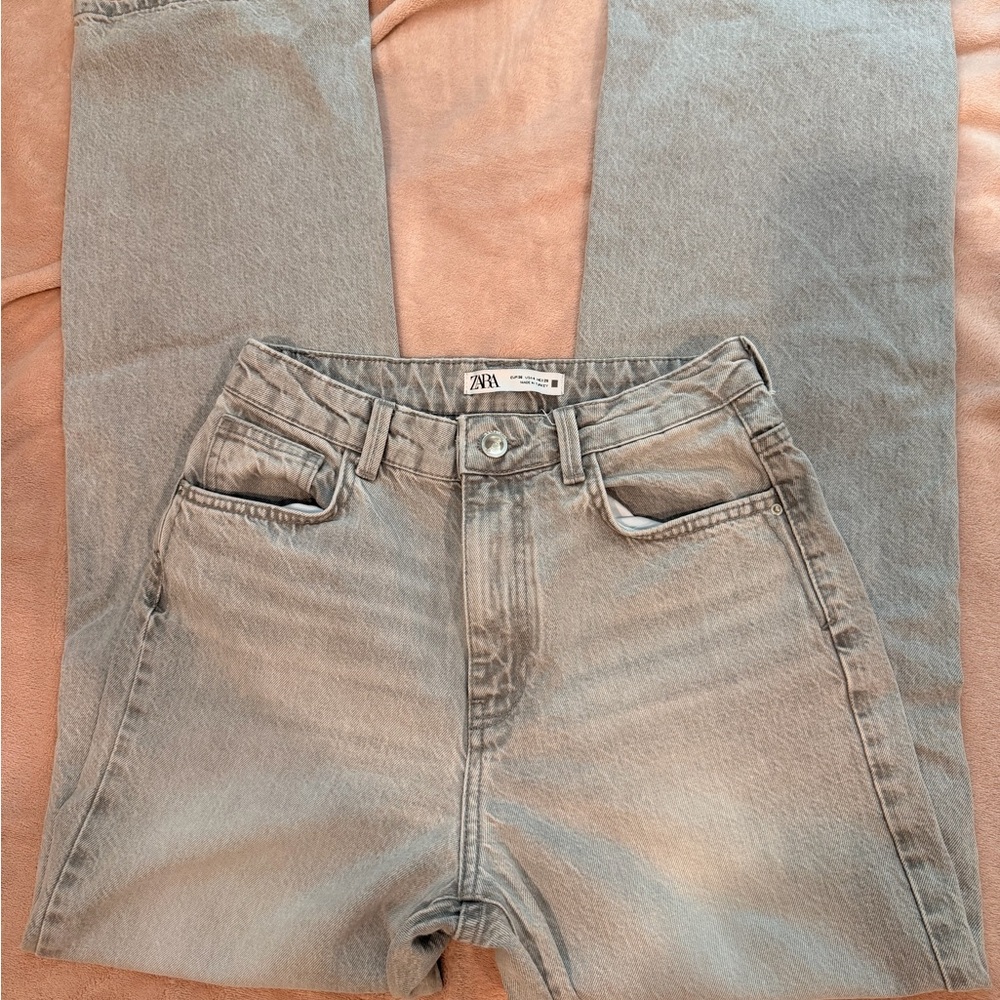 Zara Gray High-Rise Jeans